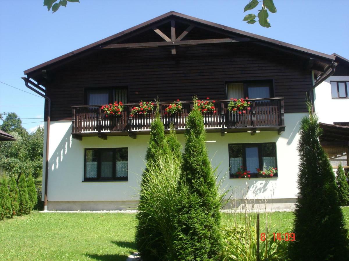 E&Z Eva Hruba Rekreacny Dom Hotel Bystra Luaran gambar